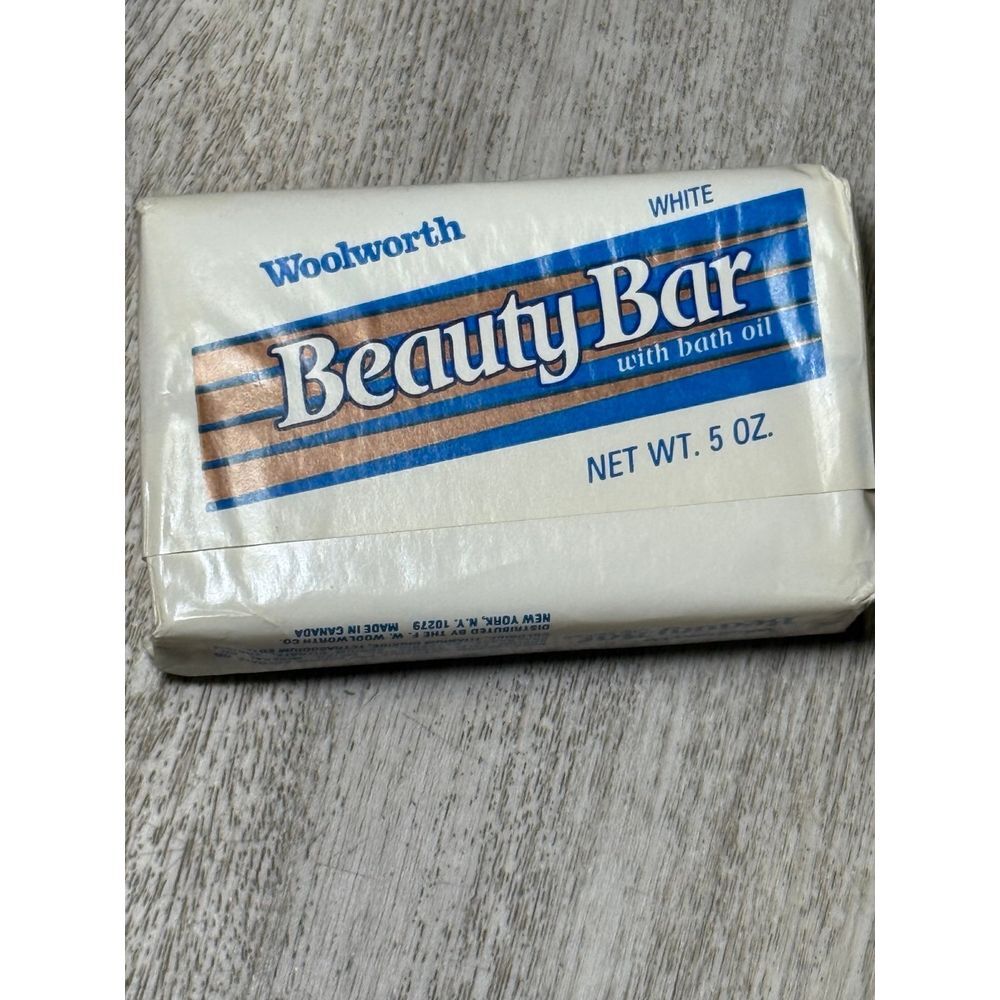 Woolworth 5 Oz beauty bar white‎ soap